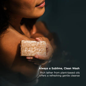 Bali Soap sandalwood cinnamon bar highlighting warm aromatic relaxation