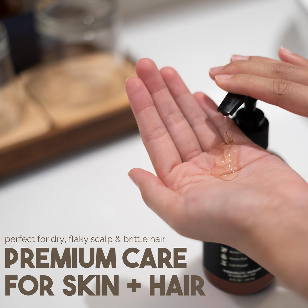 BALM OF GILEAD close-up texture of cold-pressed castor oil showing rich emollient consistency