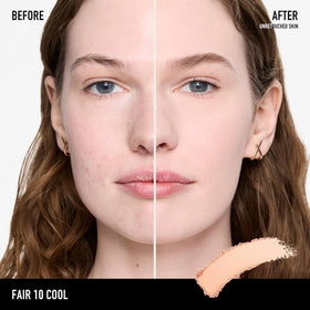 bareMinerals open compact with sponge showing easy on-the-go application benefit
