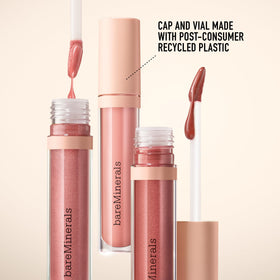 bareMinerals Heart in a makeup bag on vanity, showing everyday wearability and convenience