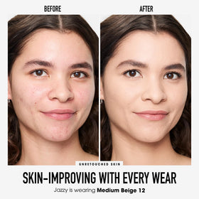 bareMinerals sifter detail highlighting clean, talc-free formula benefit