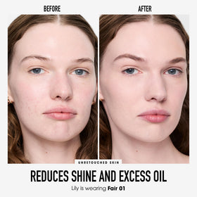 bareMinerals open jar revealing smooth talc-free powder texture and easy pick-up