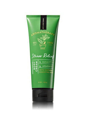 Bath & Body Works body wash in shower use demonstrating gentle lather and refreshed skin after cleansing