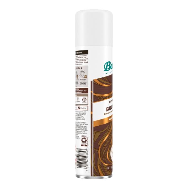Batiste spray nozzle detail, shows easy application and targeted root refresh