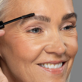 billion dollar brows gel texture swirl demonstrating clear, lightweight formula for natural hold