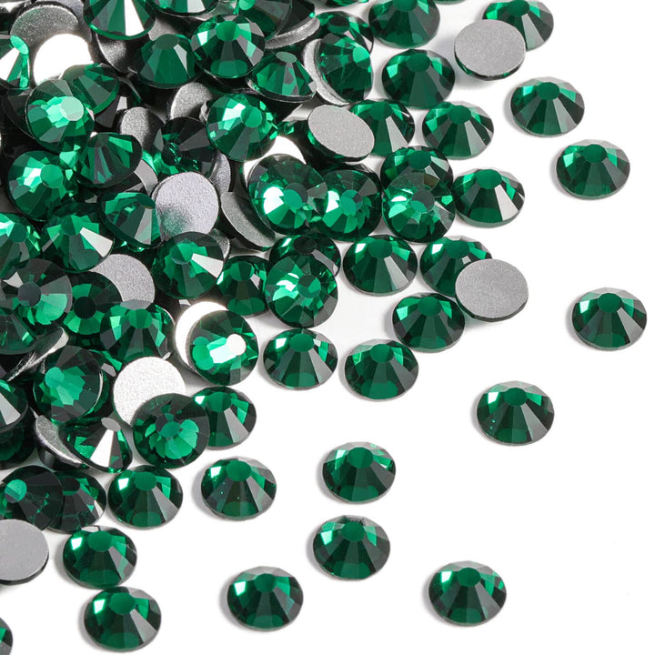 BEADSLAND emerald flatback pack front showing large quantity and label, ideal for bulk projects