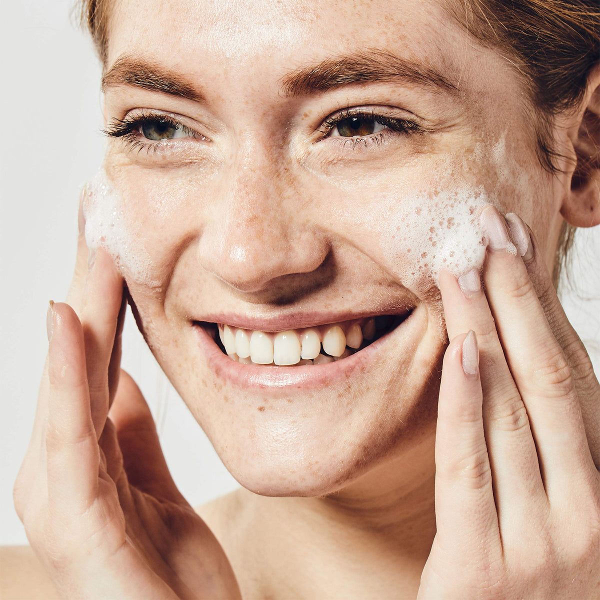 beautybio gel texture close-up revealing lightweight clarity and hydration