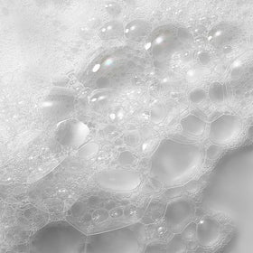 beautybio removing foundation from skin showing effective makeup removal