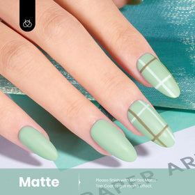 Beetles color swatch wheel showing Misty Sage opacity and selection benefit