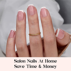 Beetles Gel Polish tray with 15 labeled sizes for quick size matching