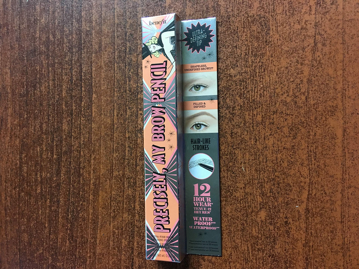Benefit pencil ultra-fine tip close-up for hair-like strokes and precise control