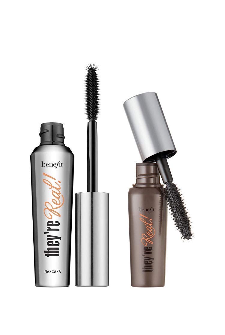 Benefit They're Real front packaging close-up showing full and mini tubes and polished lashes for easy length