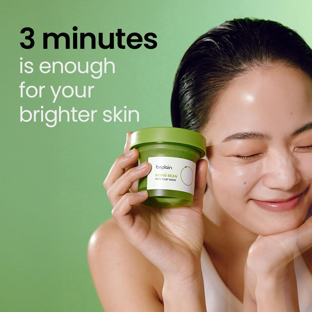 beplain rinsing off mask under water, shows easy removal and clean finish