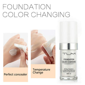 BestLand applying foundation on hand while blending, demonstrates adaptive shade
