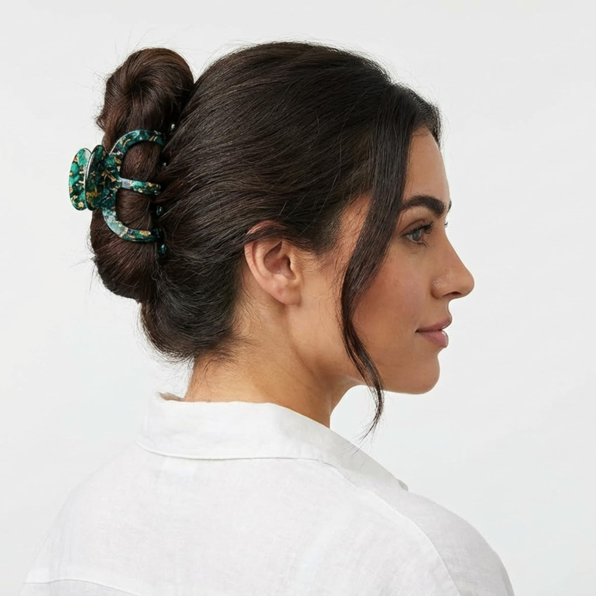 Bgffuy acetate polish detail highlighting smooth surface that reduces hair friction