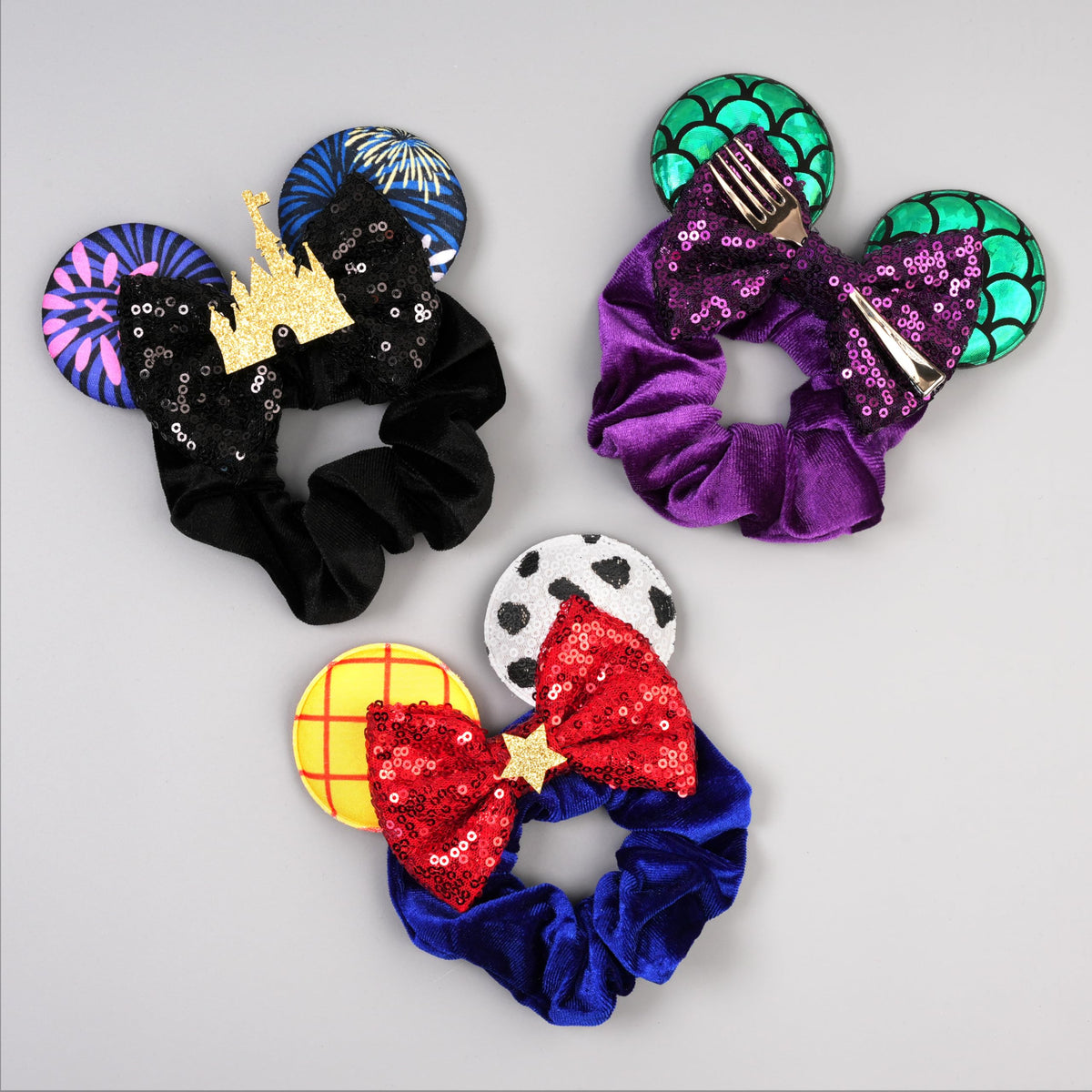 bianbaistar royal blue scrunchie close-up shows geometric ears and star bow accent