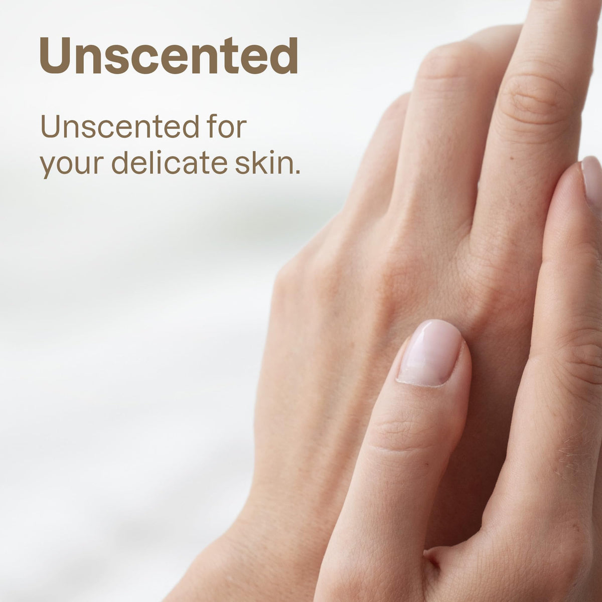 BIO SPECTRA ATTITUDE argan and almond oils ingredients display for nourishing support benefit