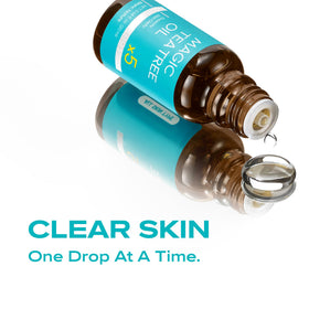 BLANC NATURE dropper detail dispensing a precise drop for targeted spot application