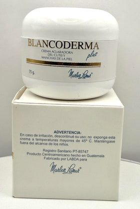 Generic Blancoderma Plus cream texture close-up demonstrating smooth consistency and spreadability