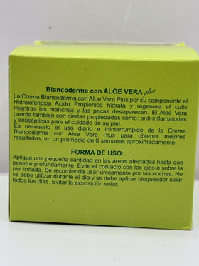 Blancoderma cream texture closeup highlights smooth hydration