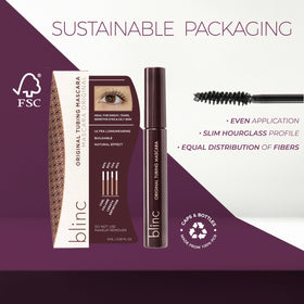 blinc application on lashes in mirror for easy buildable benefit