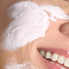 Bliss label close-up listing Vitamin C blend and ingredient benefits