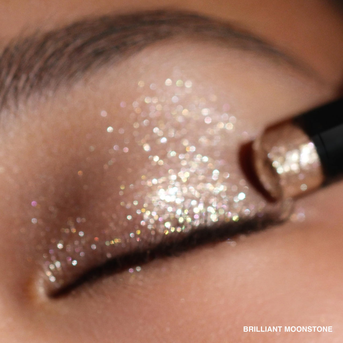 Bobbi Brown on model in evening setting showing long-lasting, multidimensional shine