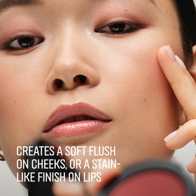 Bobbi Brown pot rouge creamy texture close-up illustrating smooth blendability