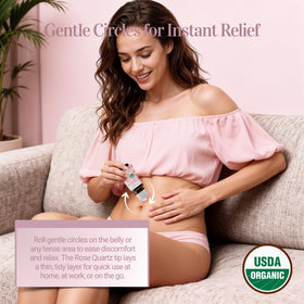 BodyJ4You castor oil texture on skin demonstrating hydrating sheen