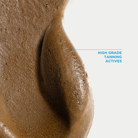 Bondi Sands applying foam to leg demonstrating even, natural-looking tan