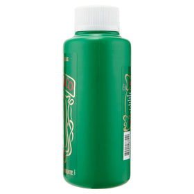 Applying Borotalco powder to forearm showing gentle application and immediate dryness benefit