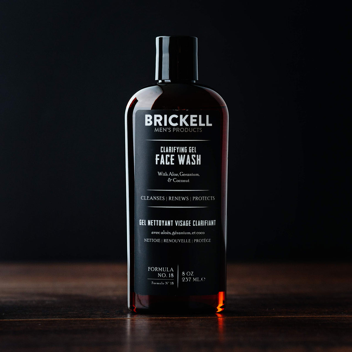 Brickell Men's Products close-up of gel lather texture, highlights rich foaming and effective cleanse