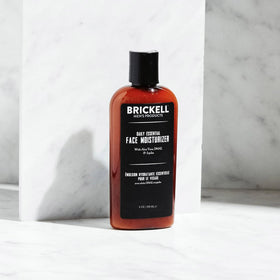 Brickell ingredient label highlighting niacinamide and hyaluronic acid benefits