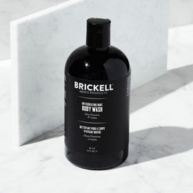 Brickell Men’s pump close-up demonstrating easy dispensing and controlled use
