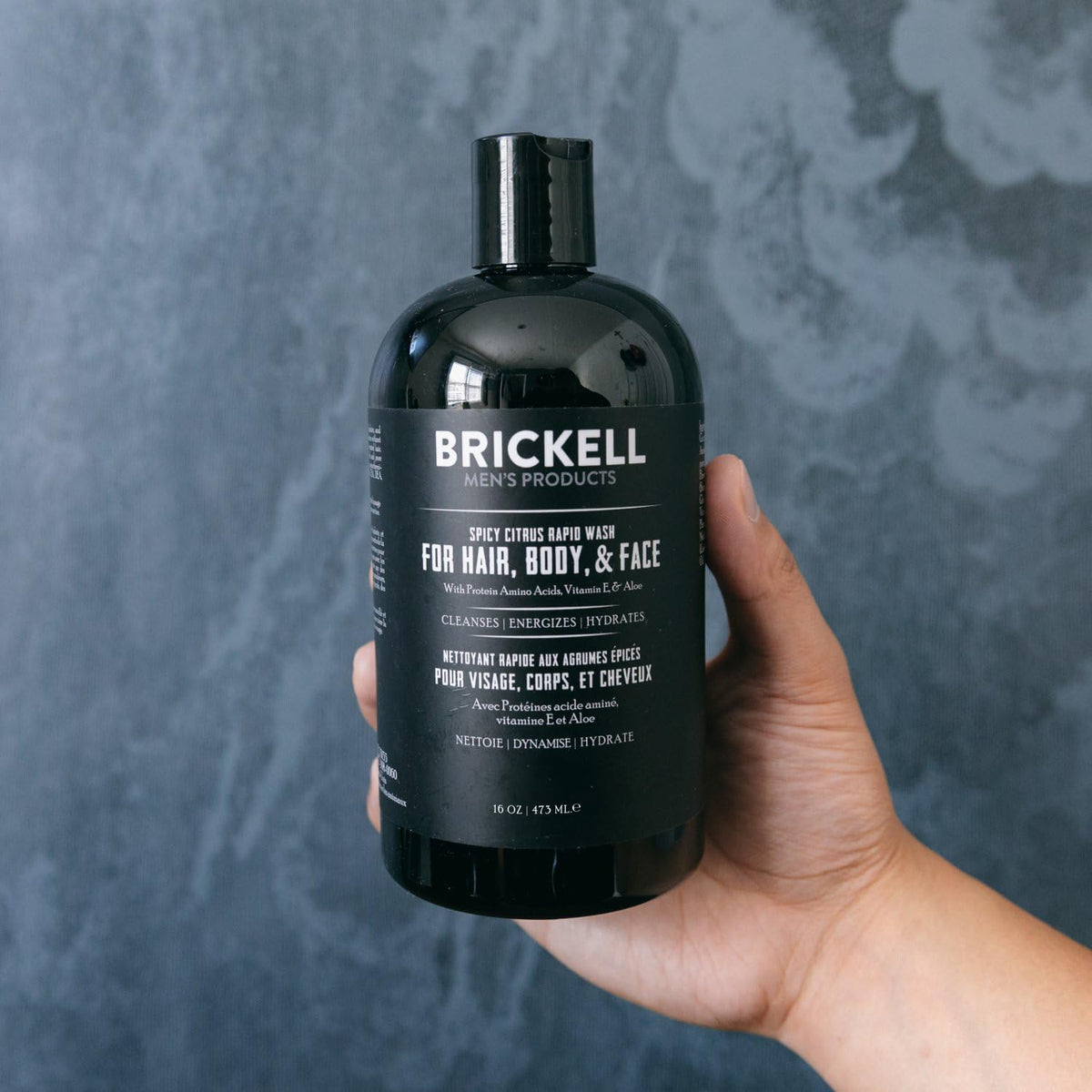 Brickell Men's Rapid Wash in-shower use demo with hand applying gel for quick routine