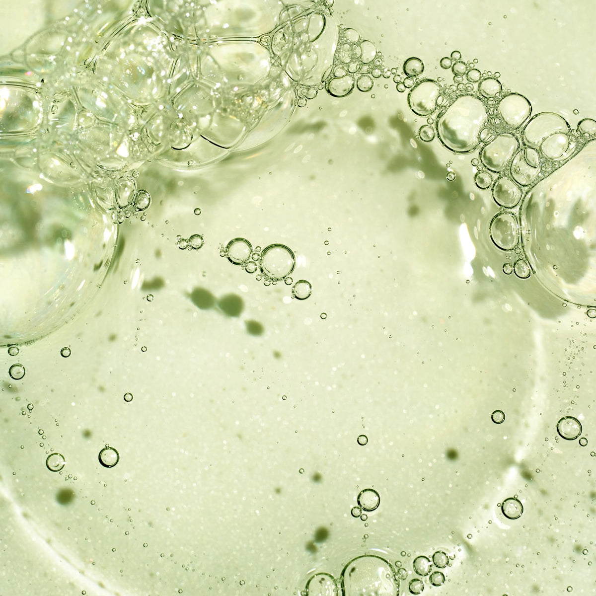 Briogeo close-up of matcha apple ingredients highlighting antioxidants