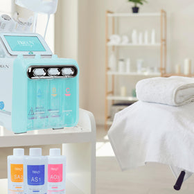 BRÜUN SA2 bottle label detail highlighting calming ingredients and oil-control benefit