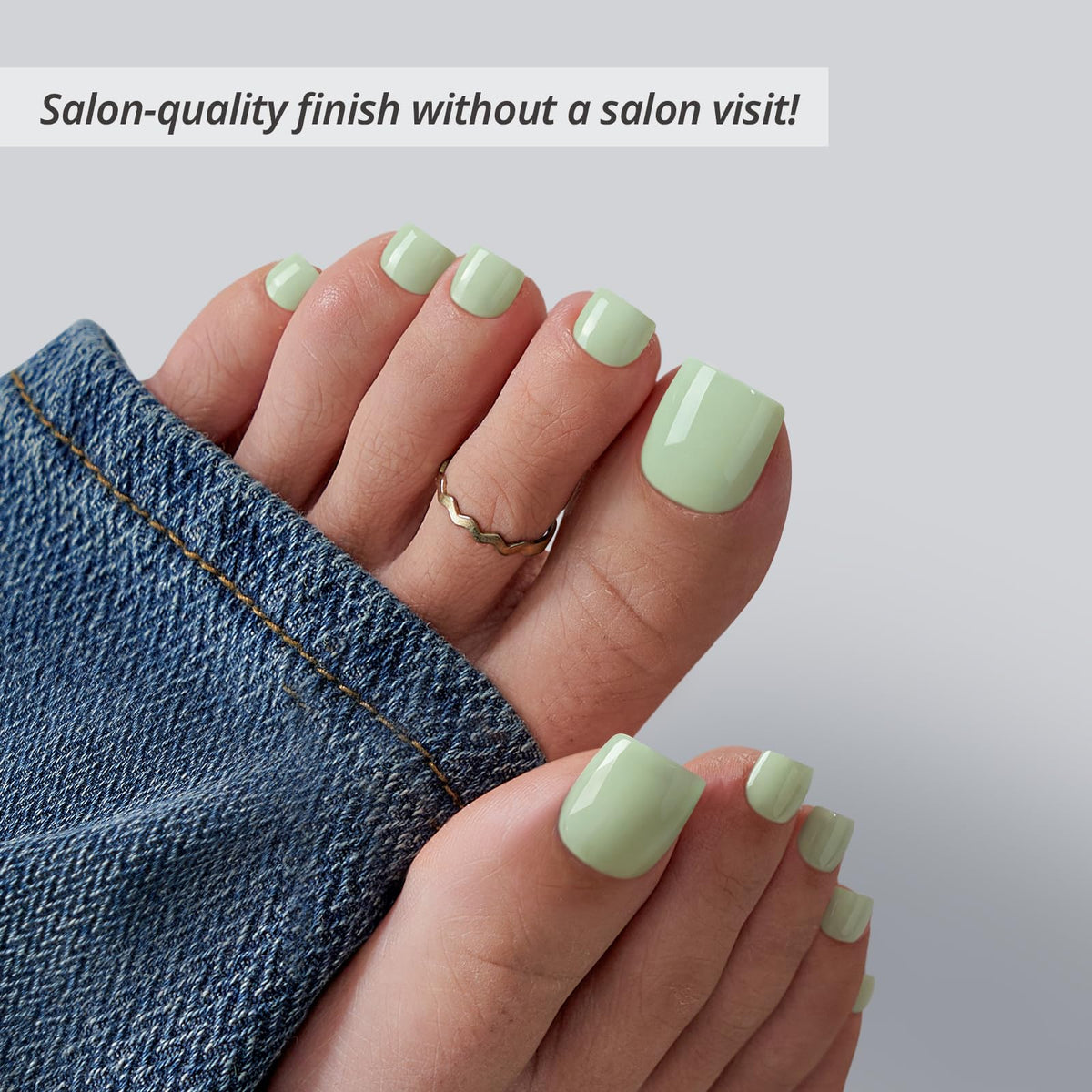 BTArtbox application tools with glue and tabs aiding quick salon-style results