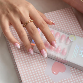 BTArtbox flexible BTMMA material bend detail showing a natural-feel nail that moves with you