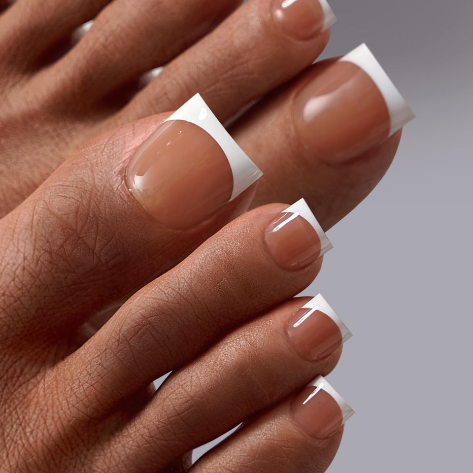 BTArtbox front package showing 30-piece kit and French tips for salon results