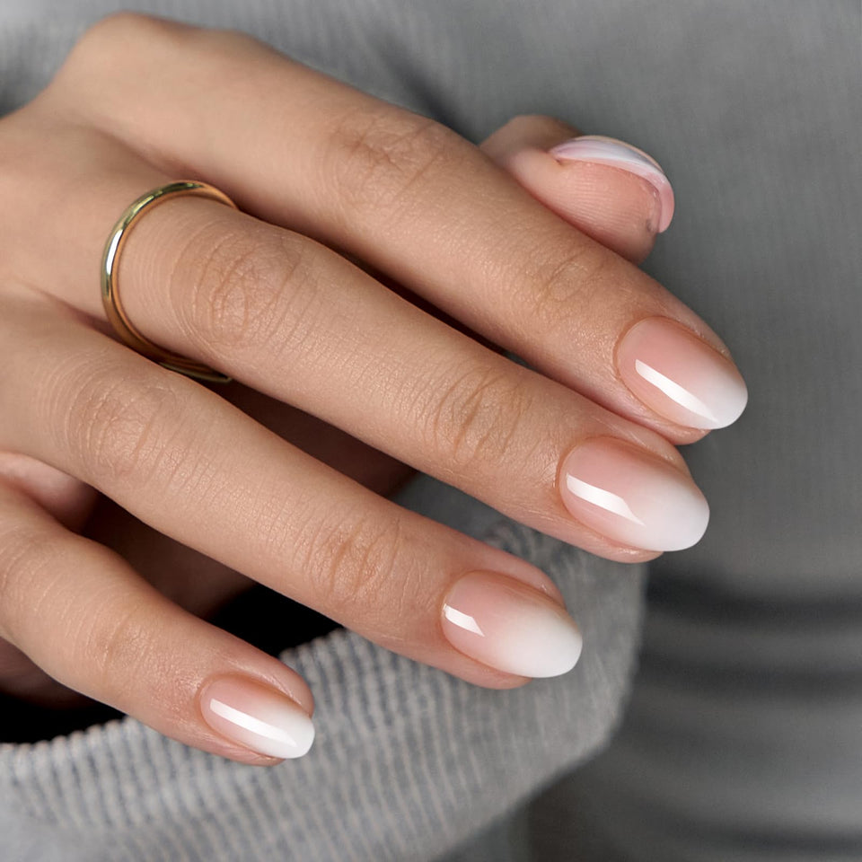BTArtbox front packaging showing almond extra short nails and kit benefits