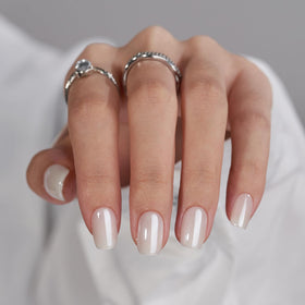 BTArtbox front packaging showing Vanilla Glazed short square nails, ready-to-wear benefit