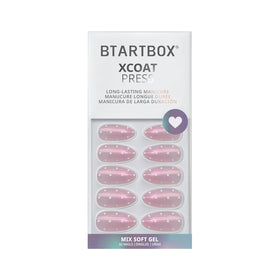 BTArtbox manicure worn in evening setting showing durable, chip-resistant shine