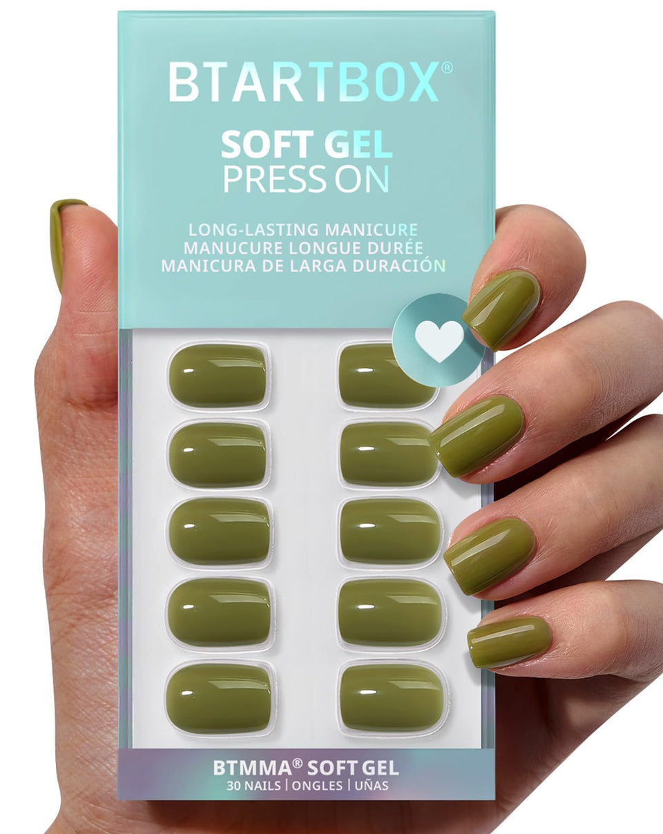 BTArtbox front packaging showing Moss Muse kit and benefits