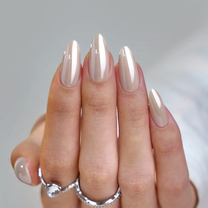 BTArtbox front packaging showing almond soft-gel nails and included tools for easy use