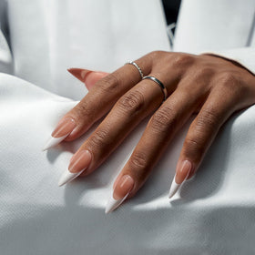 BTARTBOXNAILS close-up of tip texture and translucency for better gel curing