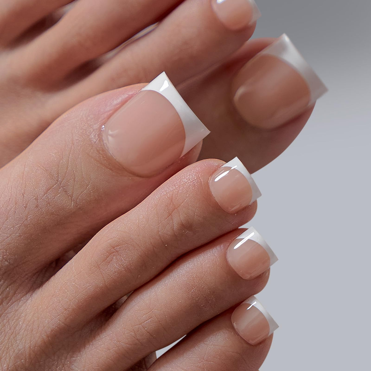 BTArtboxnails array of multiple sizes displayed for easy size matching benefit