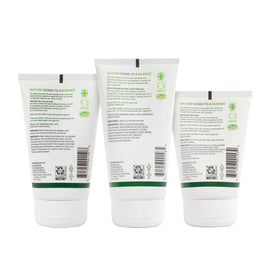 Bulldog Original face wash pump in use cleansing skin for refreshed feeling benefit