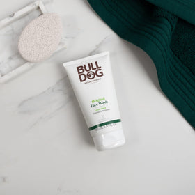 Bulldog Original natural ingredients aloe vera camelina oil green tea highlighting soothing benefit
