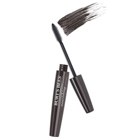 Burt's Bees model lashes wearing mascara showing length and definition